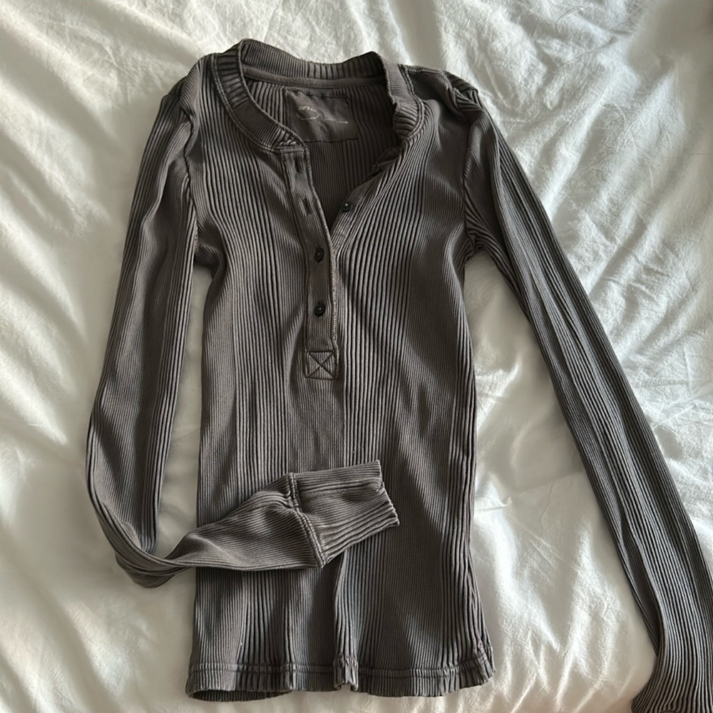 Aerie long sleeve